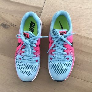 Nike Pegasus 34 running shoes